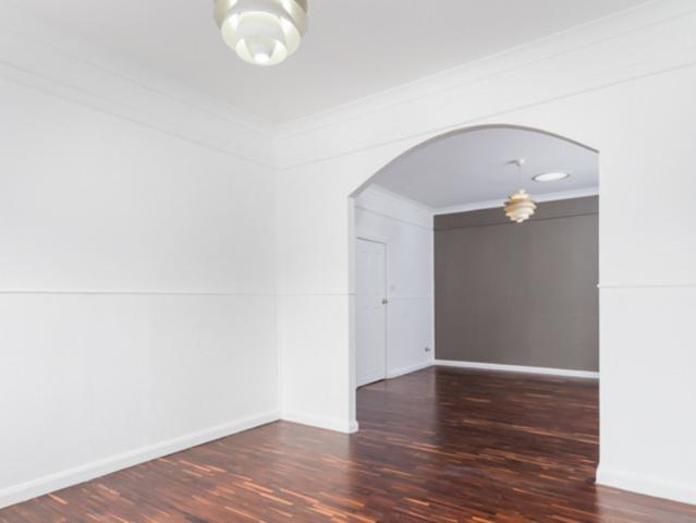 Spacious Family Home with Detached Retreat