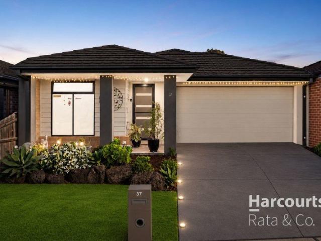 Spacious Family Home with Exceptional Outdoor Living