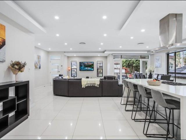 SPACIOUS FAMILY HOME WITH EXCEPTIONAL LIVING AND STORAGE!
