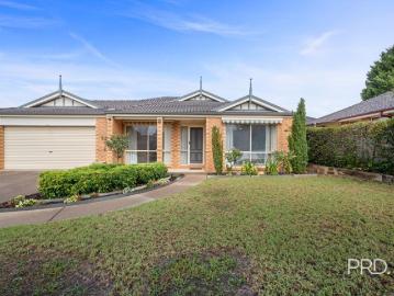 Spacious Family Home With Exceptional Living & Entertaining Spaces