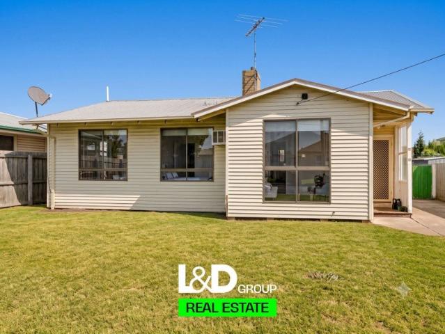 Spacious Family Home with Exceptional Parking & Large Shed in a Prime Norlane Location