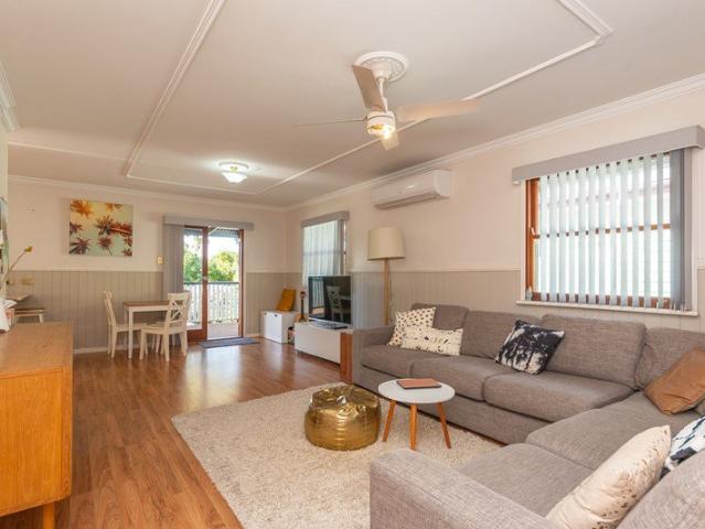 Spacious Family Home with Entertaining Deck and Large Backyard!