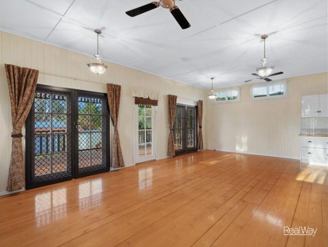 Spacious Family Home with Fantastic Outdoor Living