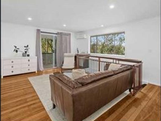 Spacious Family Home with Flexible Dual Level Living