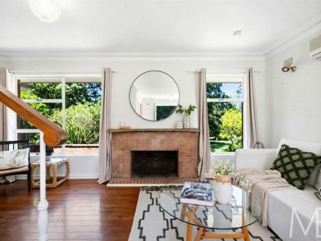 Spacious Family Home with Flexible Layout & Leafy Outlook