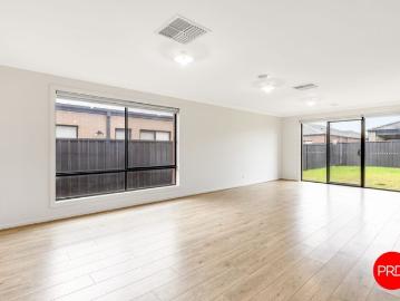 Spacious Family Home with Flexible Living