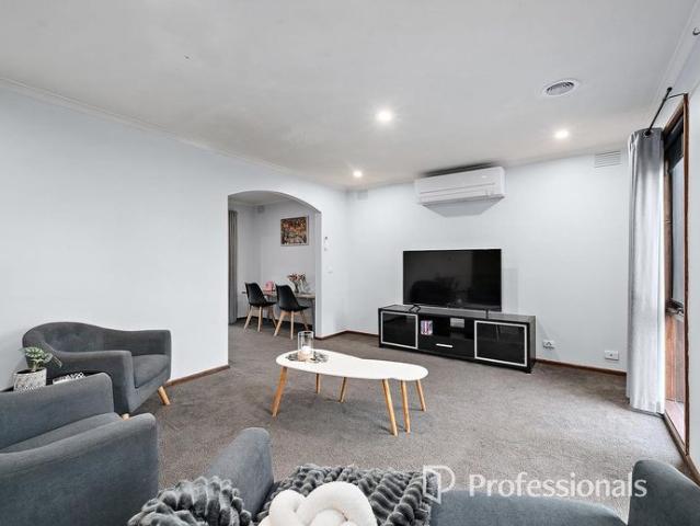 Spacious Family Home with Flexible Living in a Prime Lilydale Location
