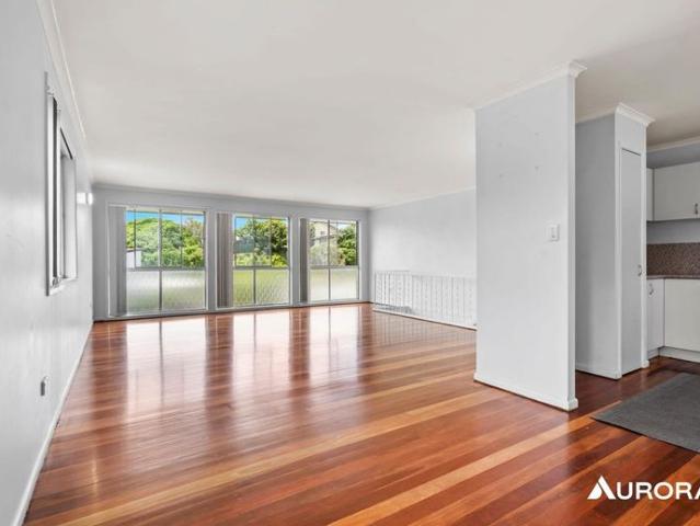Spacious Family Home with Flexible Living in Carina Heights
