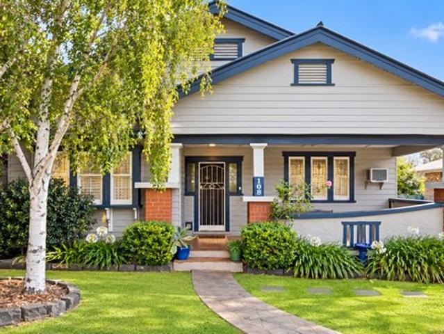Spacious Family Home with Four Bedroom Flexibility, Large Backyard & Double Garage