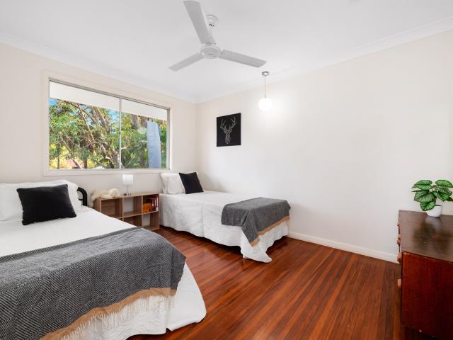 Spacious Family Home with Garden Outlook and Versatile Lower Level
