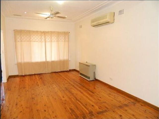 Spacious Family Home with Great Outdoor Living in Lurnea