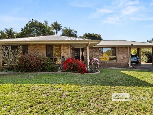 Spacious Family Home with Huge Workshop & Fantastic Outdoor Living