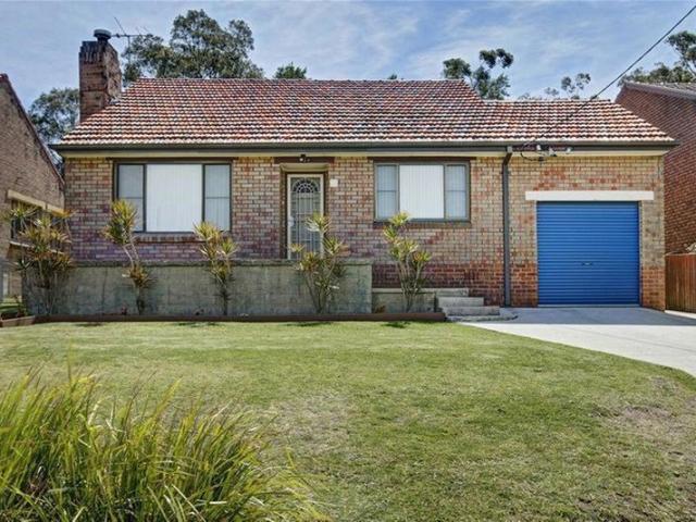 Spacious Family Home with Impressive Outdoor Features