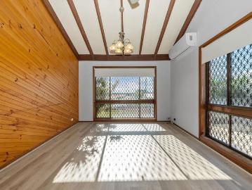 SPACIOUS FAMILY HOME WITH INCREDIBLE SHED & POOL IN CONVENIENT KURRI KURRI LOCATION POOL MAINTENANCE INCLUDED