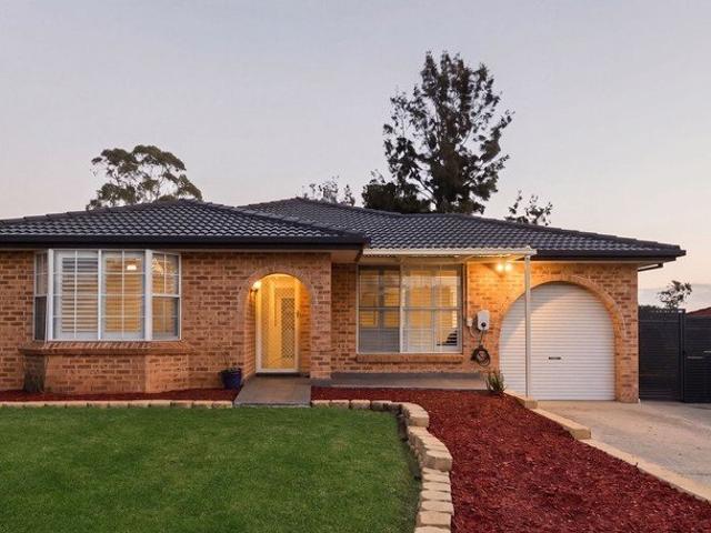 Spacious Family Home with Inviting Retreat