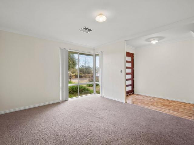 Spacious Family Home with Large Backyard & Great Outdoor Entertaining