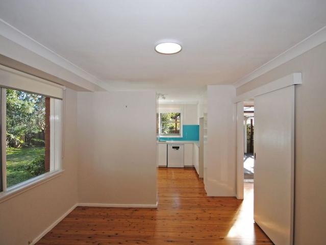 Spacious family home with large fenced yard in a quiet location