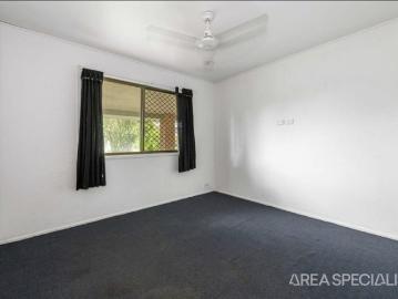 Spacious Family Home with Large Shed & Bonus Multipurpose Room