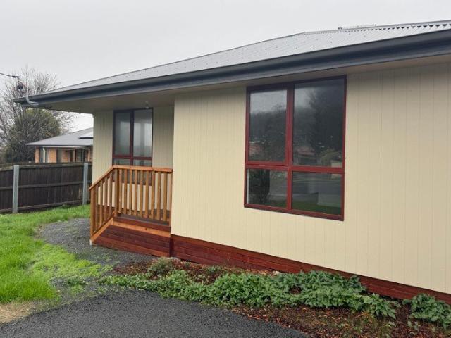 Spacious Family Home with Lawns & Water Included
