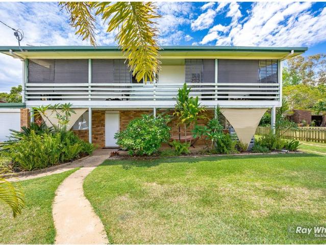 Spacious Family Home with Plenty to Offer!