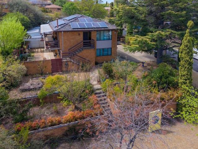 Spacious Family Home with Plenty to Offer
