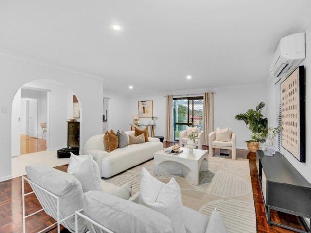 Spacious Family Home with Plenty of Room to Move!