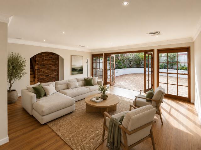 Spacious Family Home with Pool