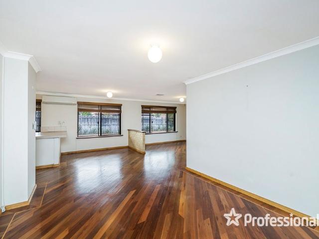 Spacious Family Home with Pool!