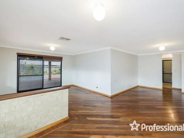Spacious Family Home with Pool!