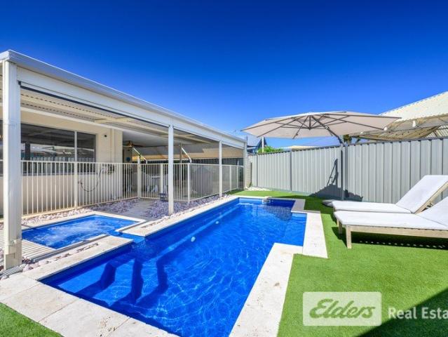 Spacious Family Home with Pool