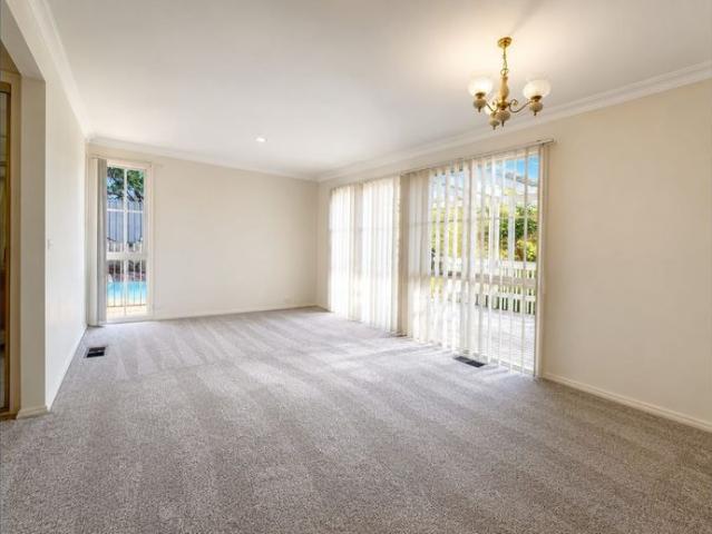 Spacious Family Home with Pool