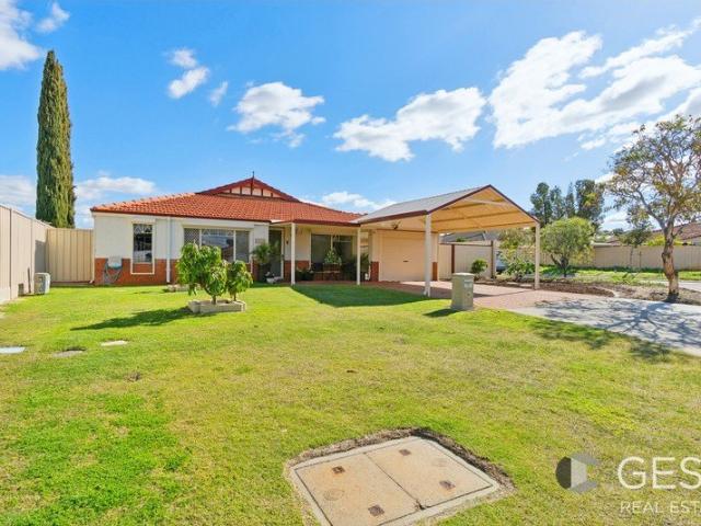 SPACIOUS FAMILY HOME WITH POOL