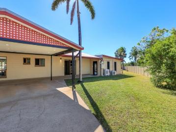 SPACIOUS FAMILY HOME WITH POOL AND HUGE SHED