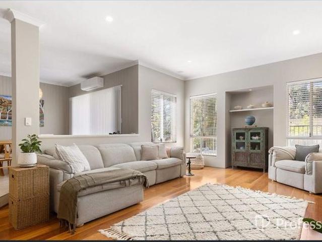 Spacious Family Home with Pool Available Until January 2027