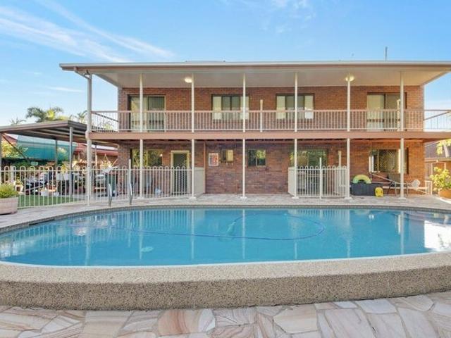 Spacious Family Home with Pool & Entertaining Areas