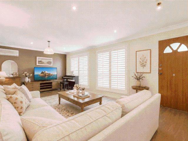 Spacious Family Home with Pool in a Prime Eight Mile Plains Location