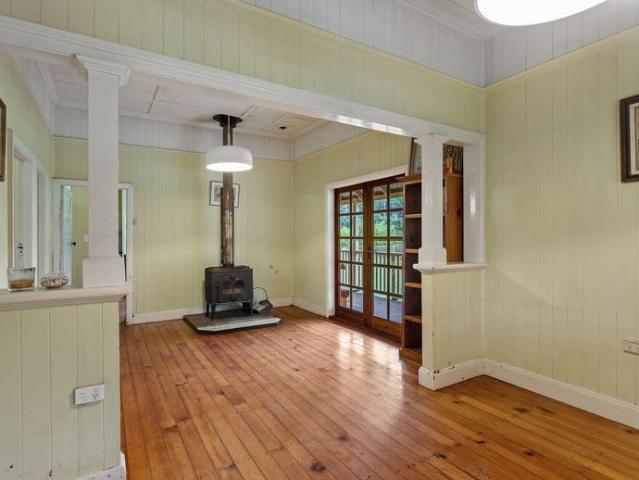 Spacious Family Home with Pool in Picturesque Cabarlah