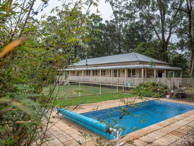 Spacious Family Home with Pool in Picturesque Cabarlah