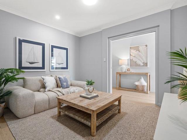 Spacious Family Home with Pool in Wellington Point