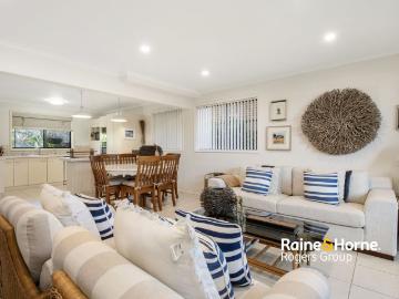 Tuggerah Lake, Jilliby, Wyong Region, Snapper Island