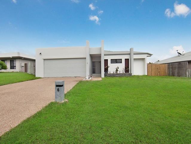 SPACIOUS FAMILY HOME WITH POWERED SHED AND SIDE ACCESS