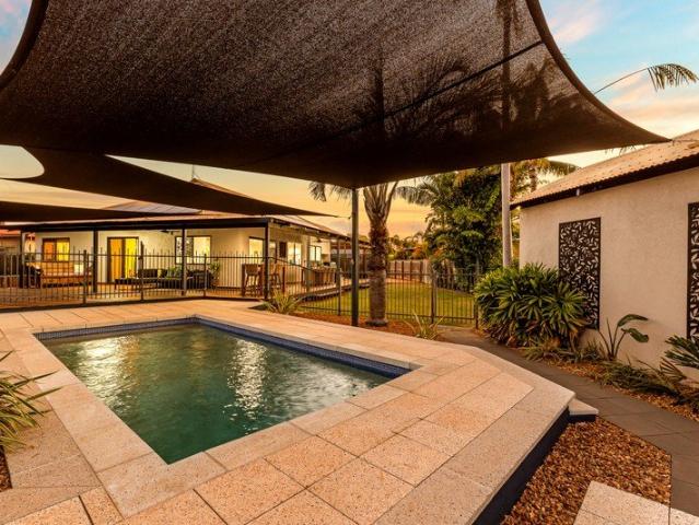 Spacious Family Home With Resort Style Pool