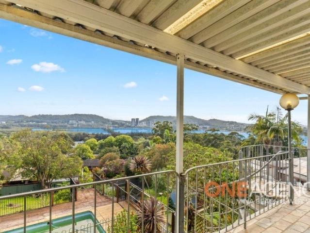 Spacious Family Home with Stunning Brisbane Water Views