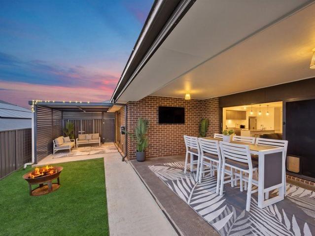 Spacious family home with stunning kitchen