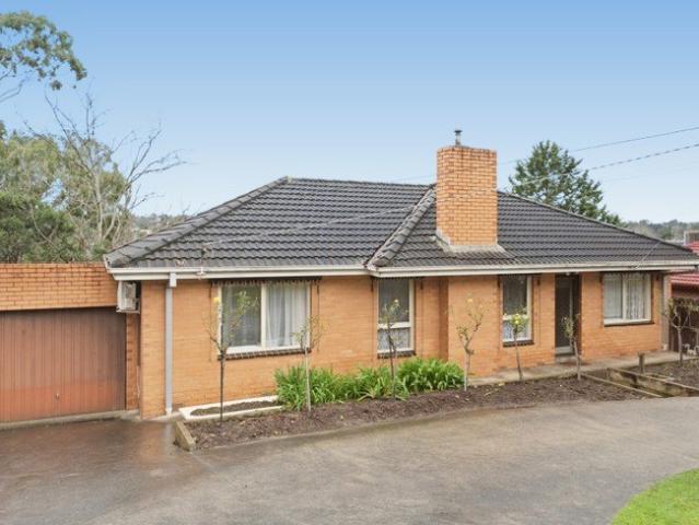 Spacious Family Home with Study and Outdoor Decking