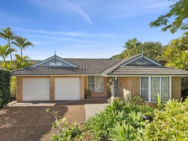 Spacious family home with seamless indoor outdoor flow