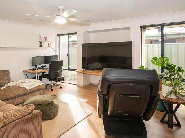 Spacious Family Home with Self Contained Studio