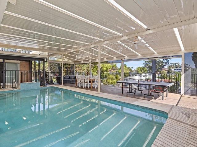Spacious Family Home with Self Contained Studio