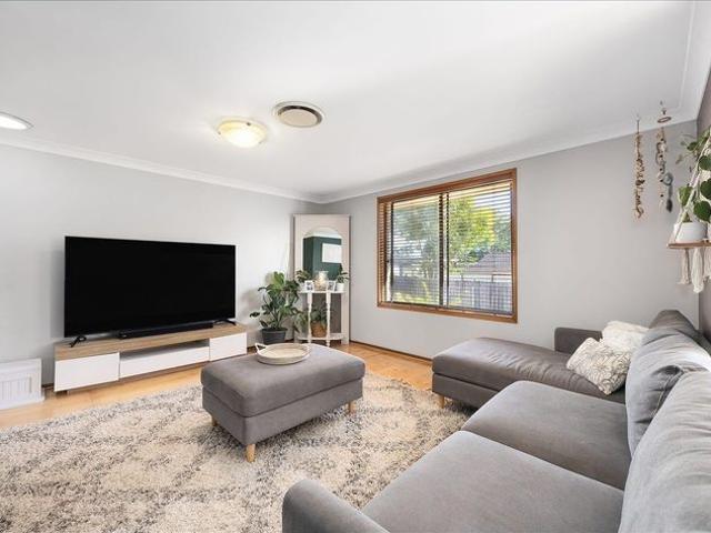 Spacious Family Home with Separate Studio