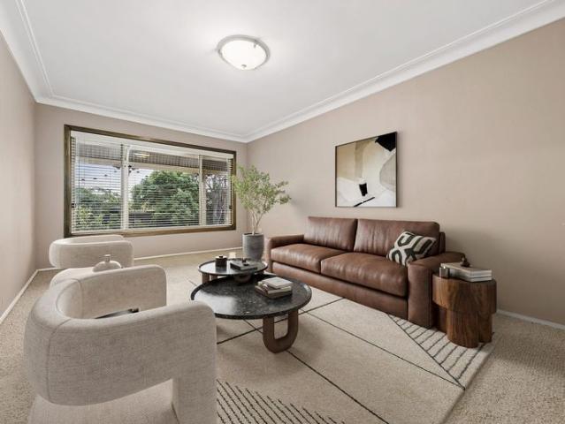 Spacious Family Home with Separate Studio